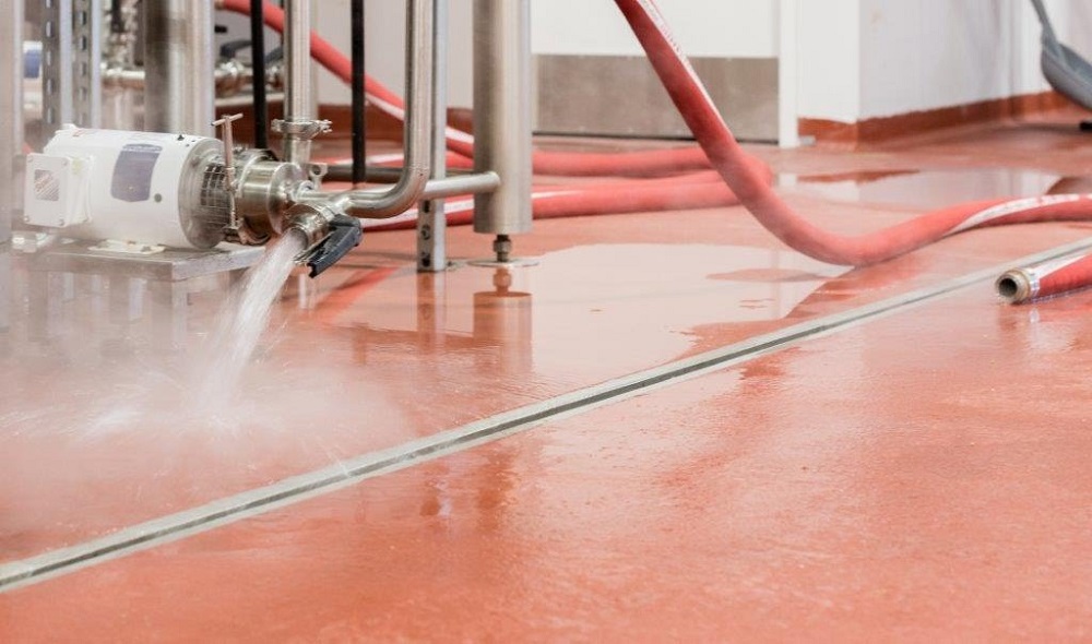 新的啤酒設(shè)備到位，使用前要如何清洗？